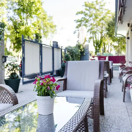 Отель Bikini Римини