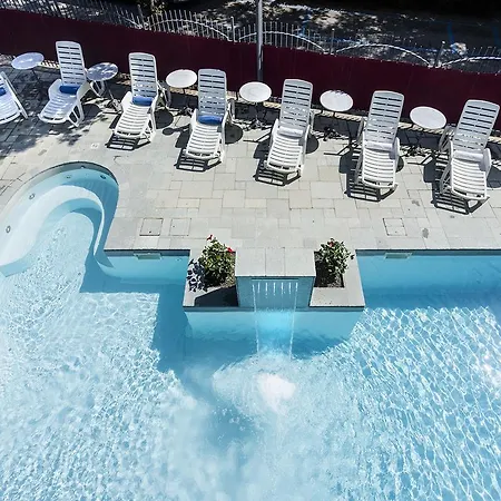 Bikini Hotel