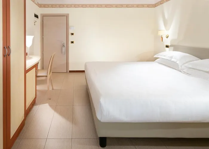 Hotell Bikini Rimini